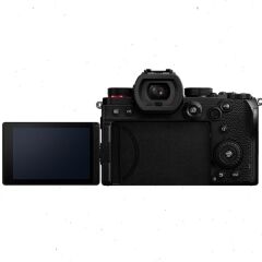 Panasonic Lumix S5 20-60 mm Lensli Aynasız Kamera